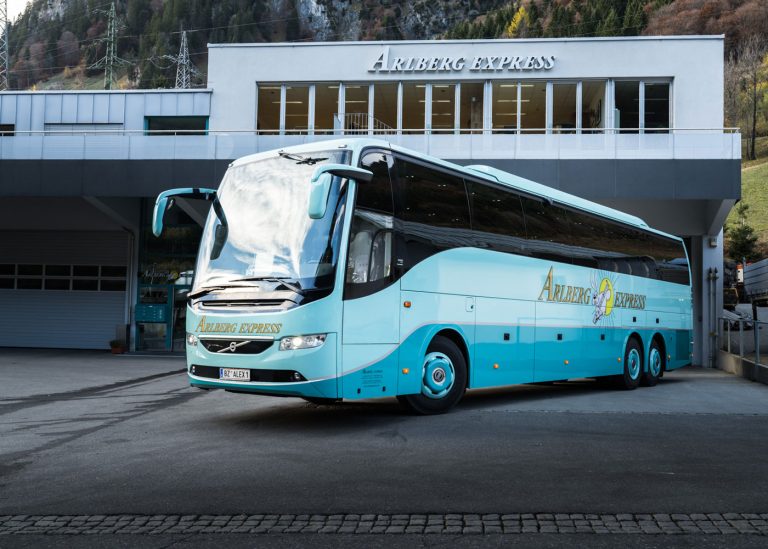 Reisebus Volvo 9700